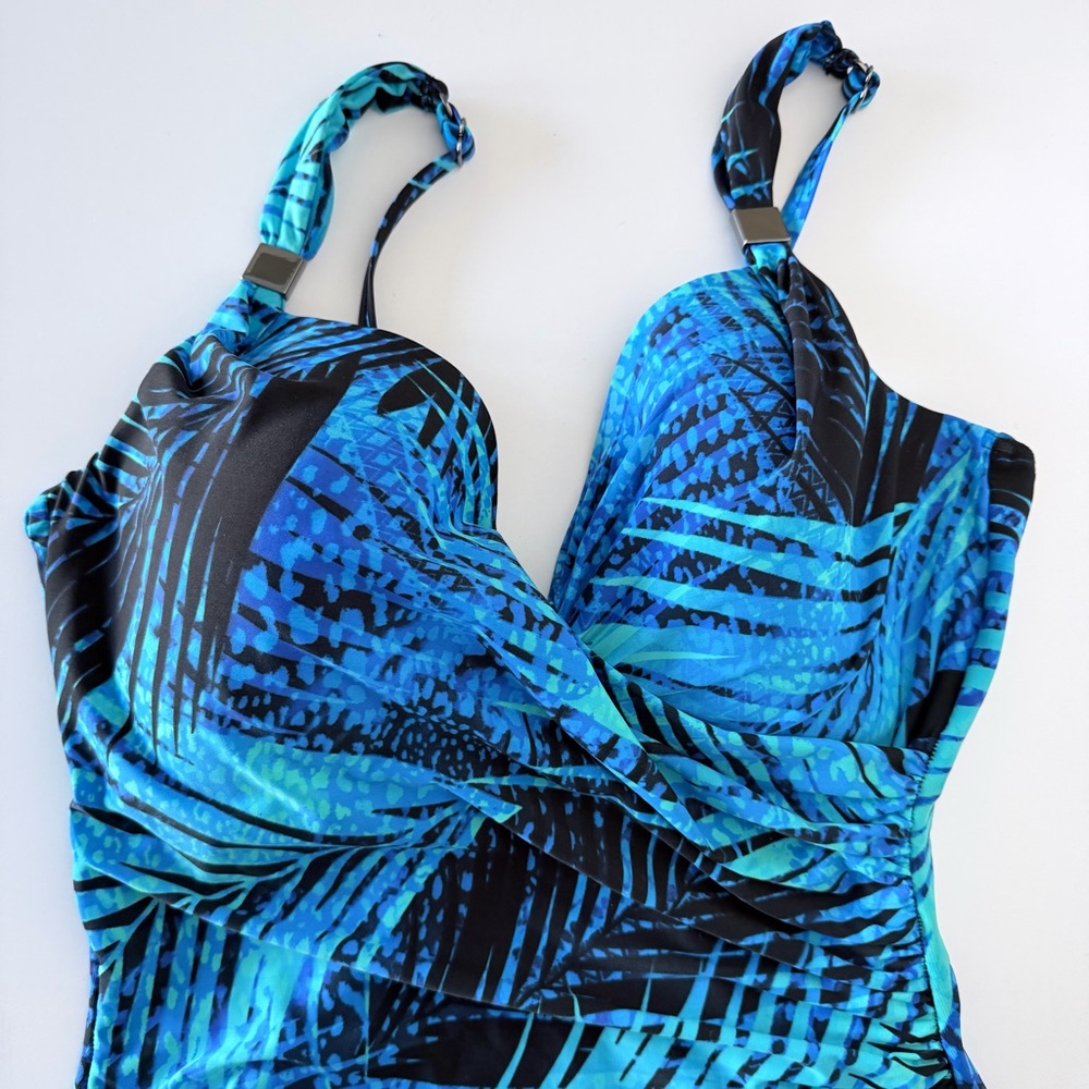 Miraclesuit Shadowcat Siren One-Piece Swimsuit Palm Design Size 16 View 5